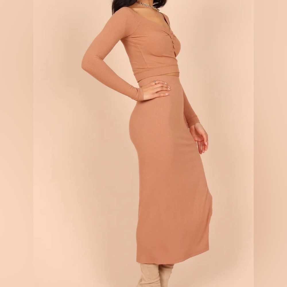 BRAND NEW! Two Piece Set by Petal & Pup. Size S.